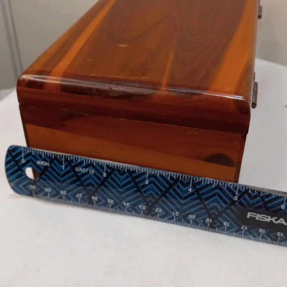 Lane Wooden Box Size 9" X 5" - Picture 3 of 8